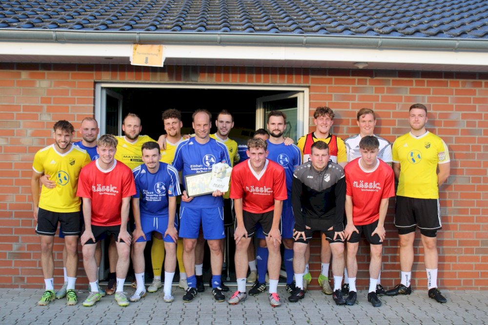 75df0eb7-70fd-4c2c-abf7-da27140110a8