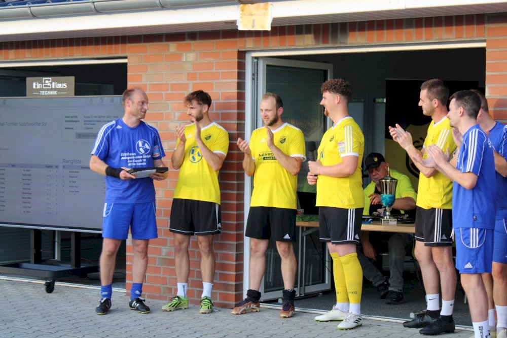 eedc9e16-32d5-4bd4-8843-3821b522f360