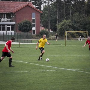 Spielberichte im Doppelpack - Erste drei Punkte dank Dreierpack im Sack