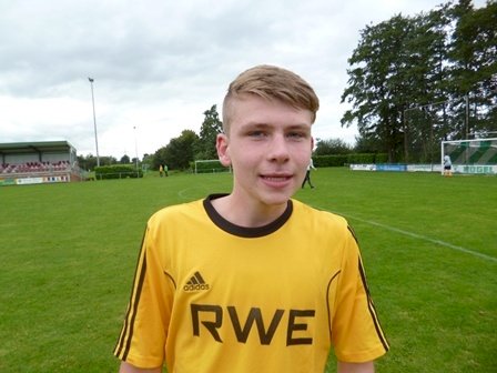 B-1 gewinnt verdient!